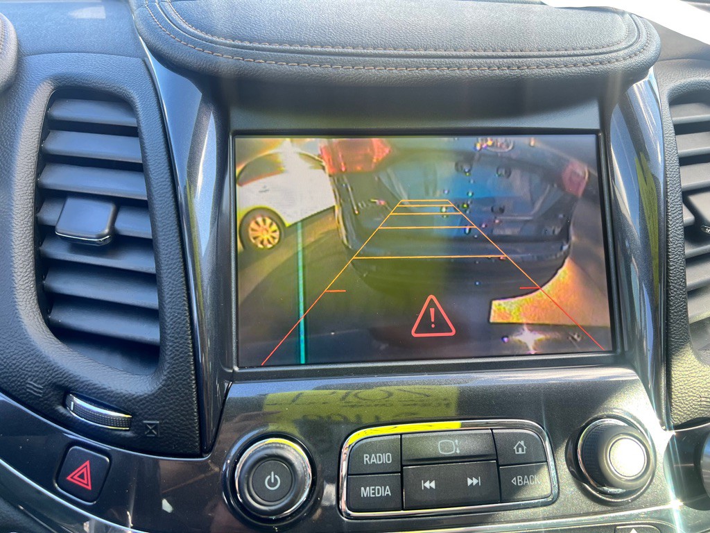 2014 Chevrolet Impala Image 16