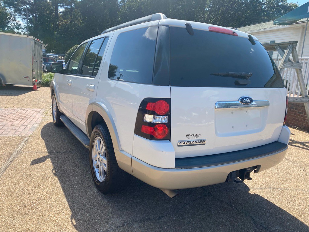 2010 Ford Explorer Image 7