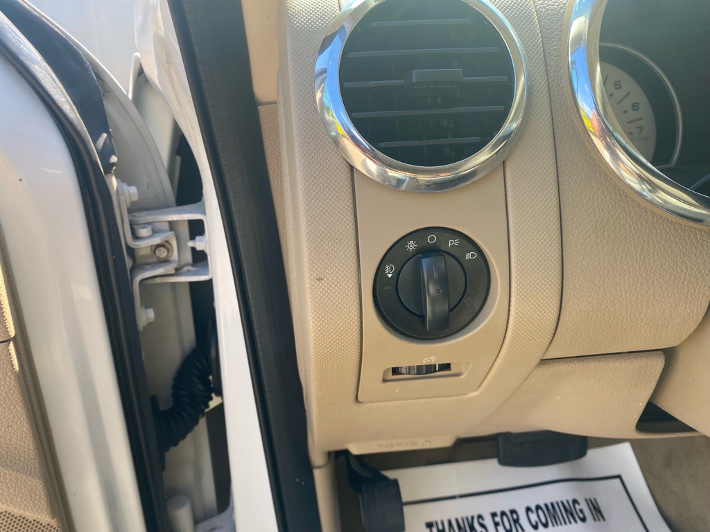 2010 Ford Explorer Image 13