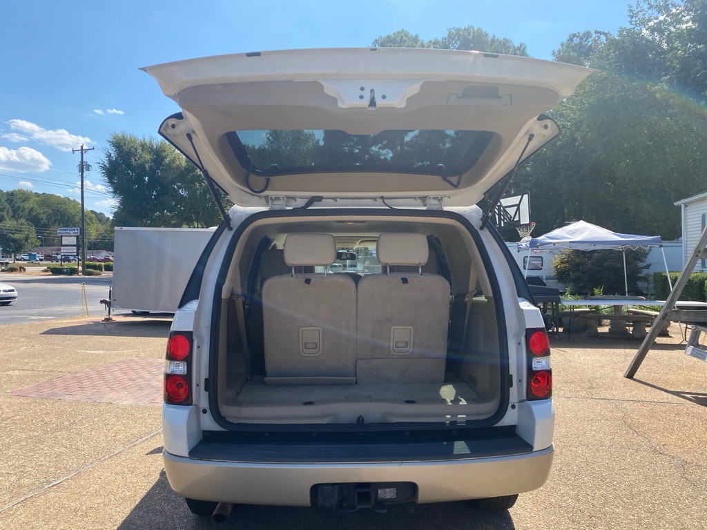 2010 Ford Explorer Image 23