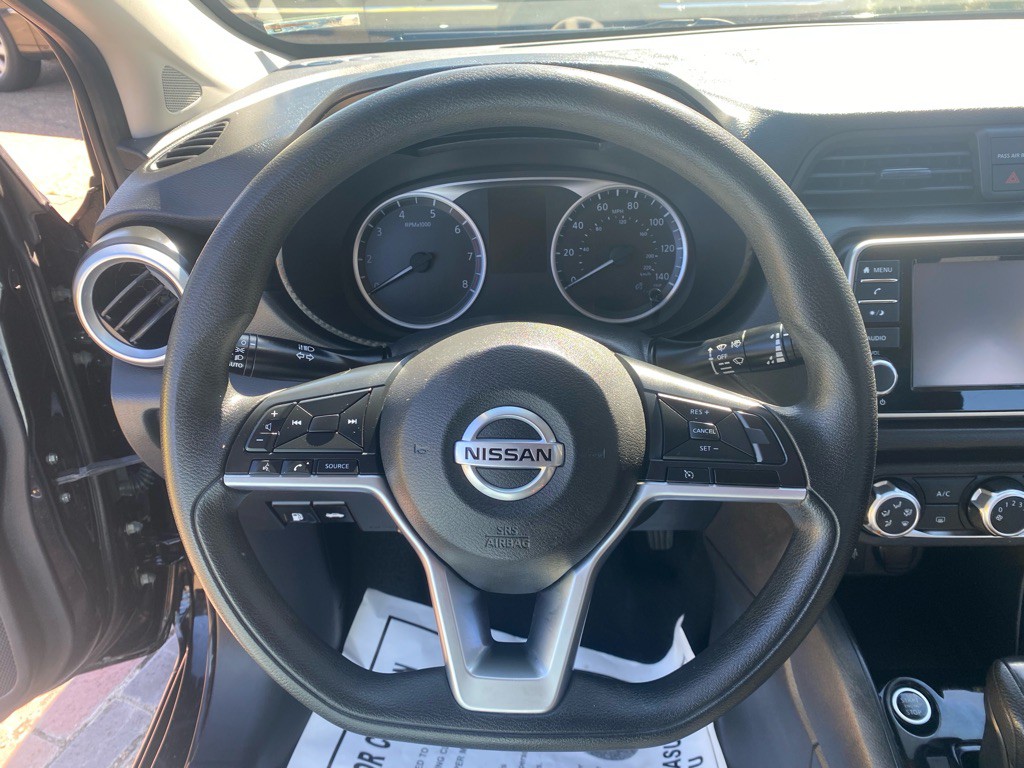 2021 Nissan Versa Image 14