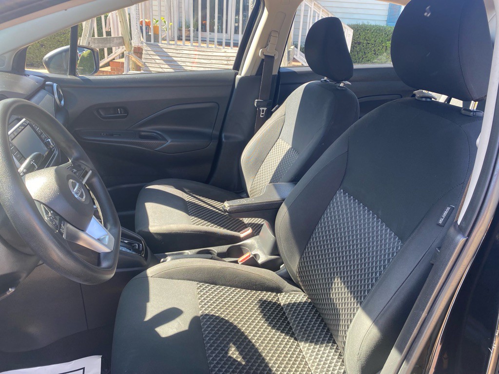 2021 Nissan Versa Image 18