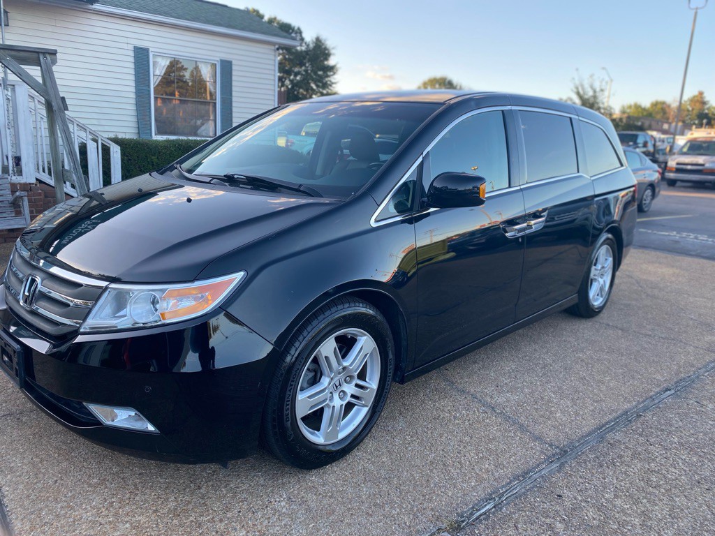 2012 Honda Odyssey Image 1