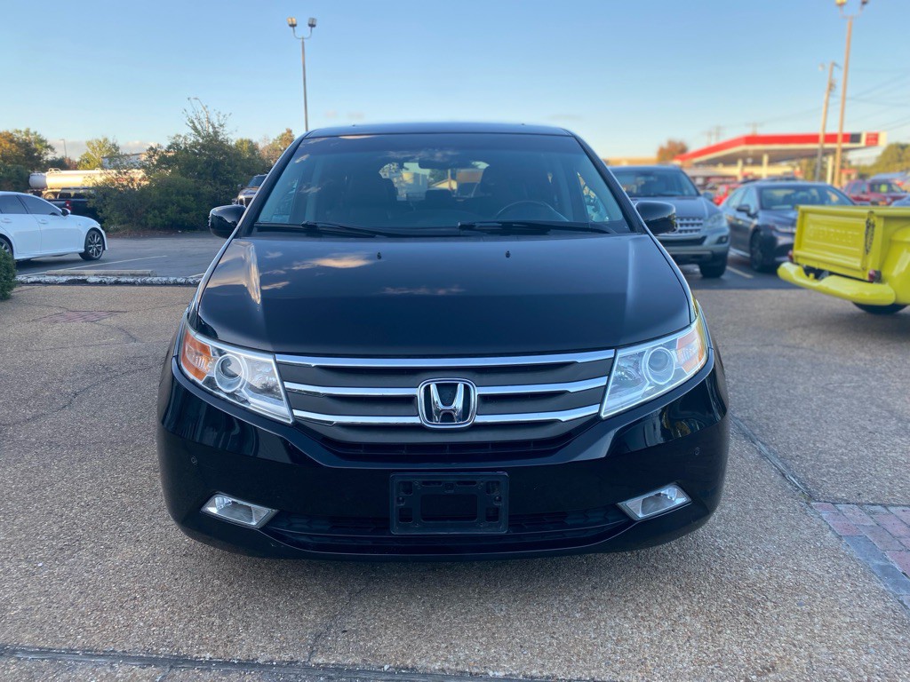 2012 Honda Odyssey Image 2