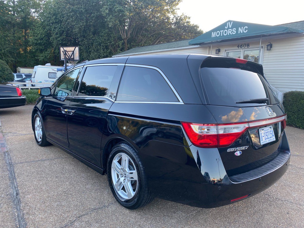 2012 Honda Odyssey Image 7