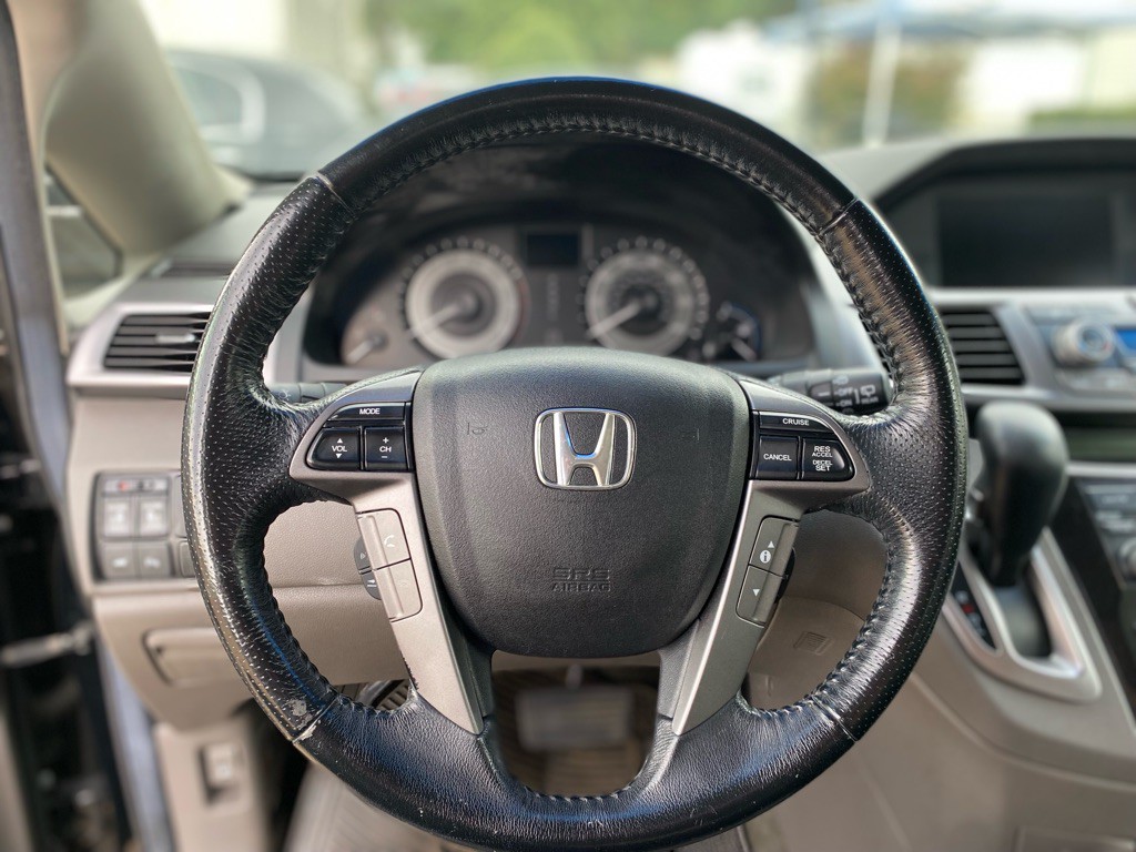 2012 Honda Odyssey Image 12