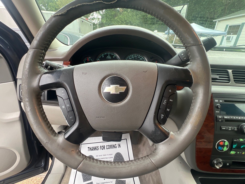 2009 Chevrolet Tahoe Image 11