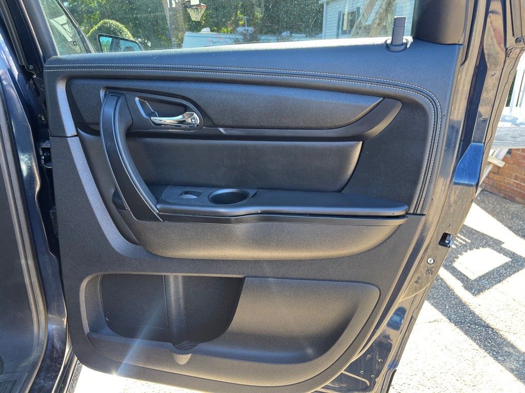 2016 Chevrolet Traverse Image 21