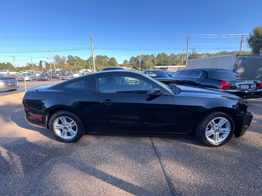 2014 Ford Mustang Image 4