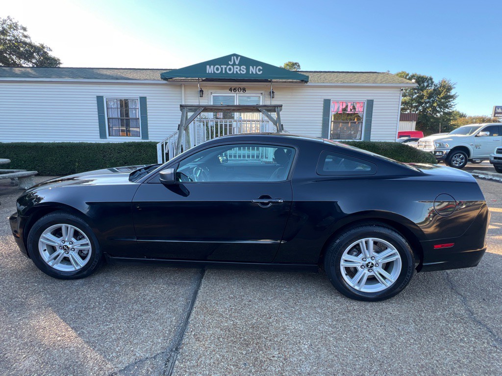 2014 Ford Mustang Image 8