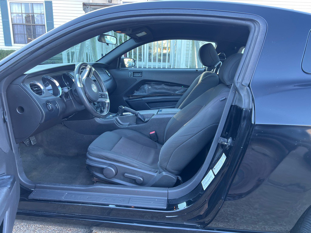 2014 Ford Mustang Image 9