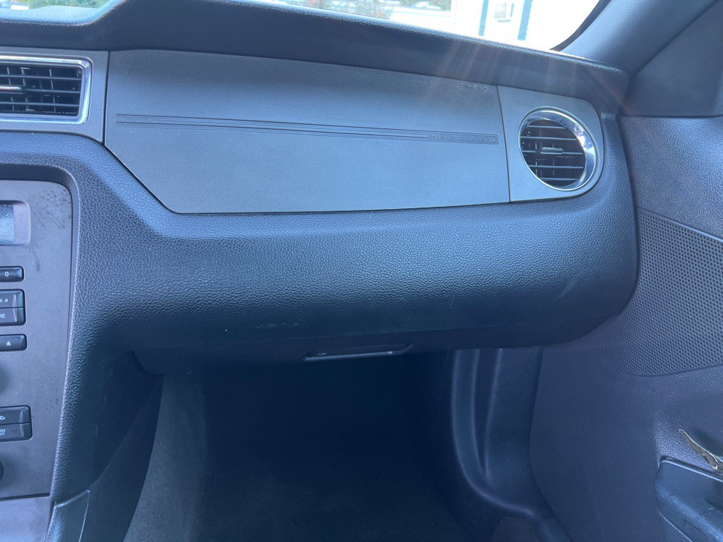 2014 Ford Mustang Image 12