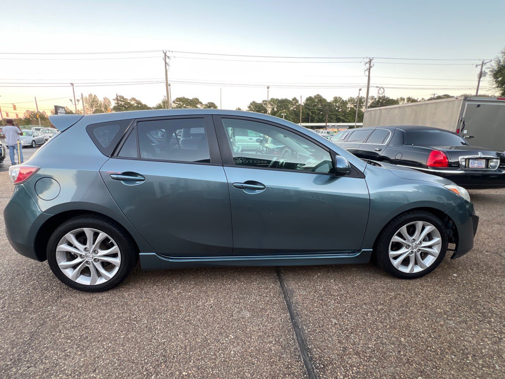 2010 Mazda Mazda3 Image 4