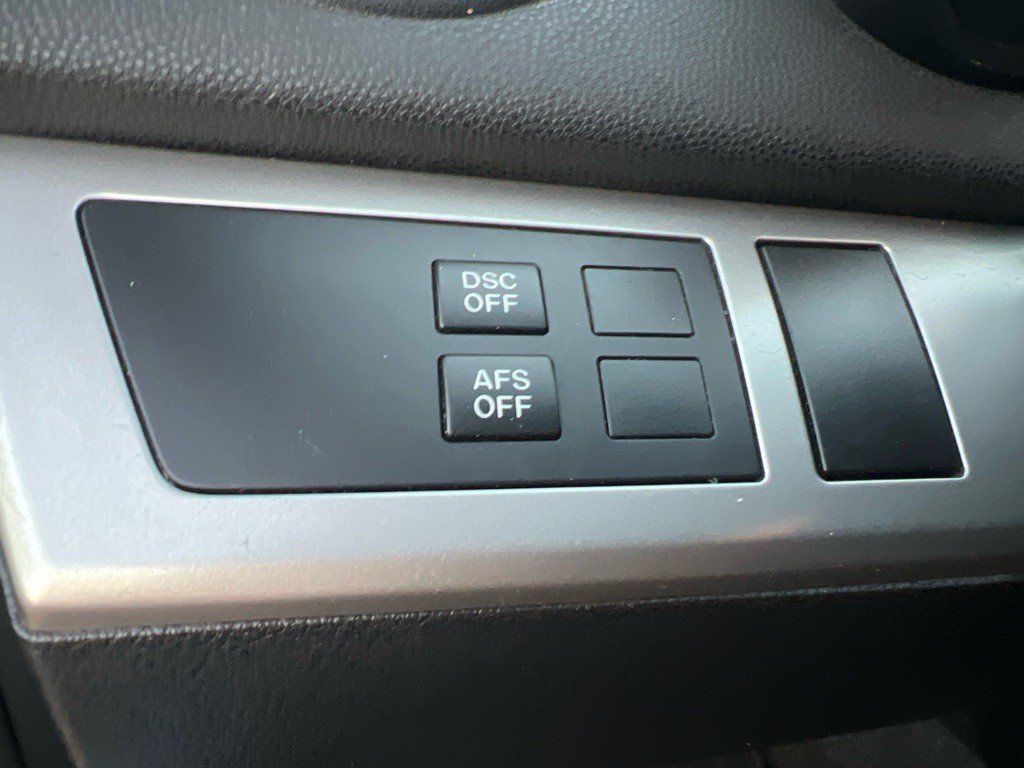 2010 Mazda Mazda3 Image 11