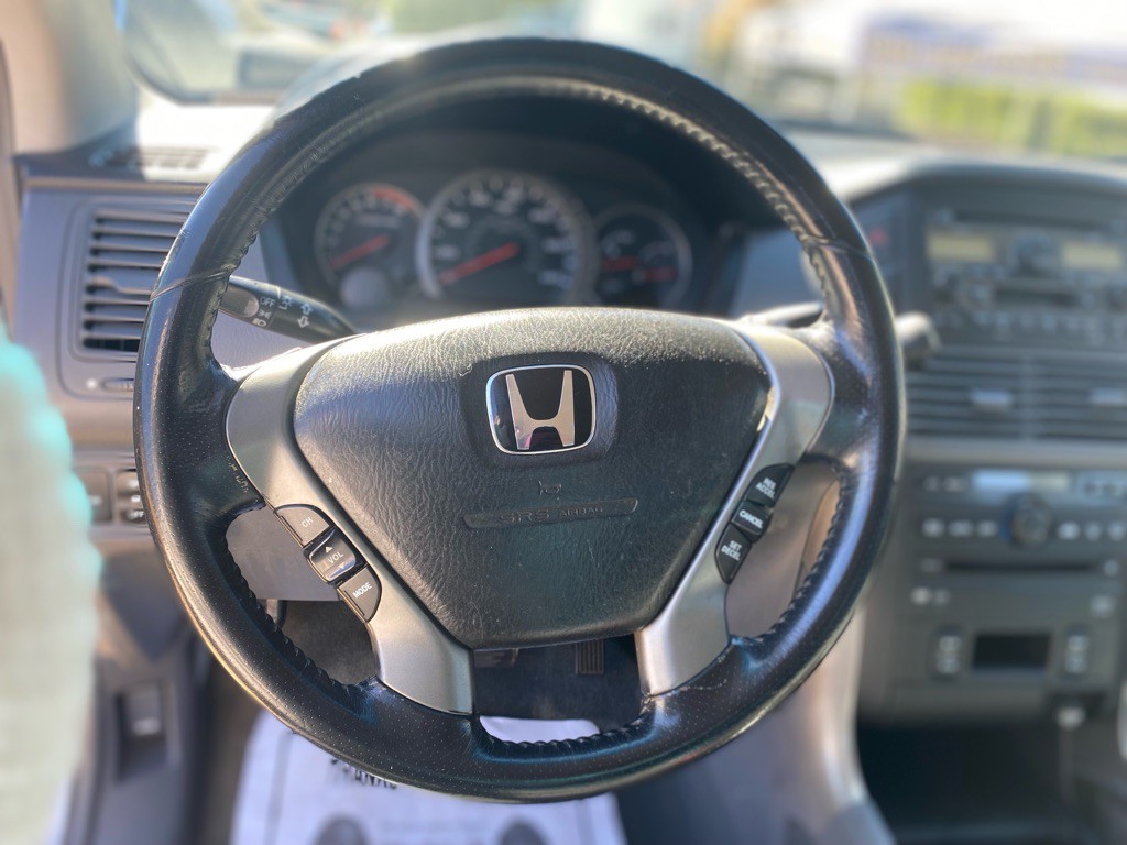 2004 Honda Pilot Image 13