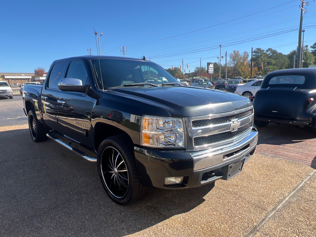 2009 Chevrolet Silverado 1500 Image 3