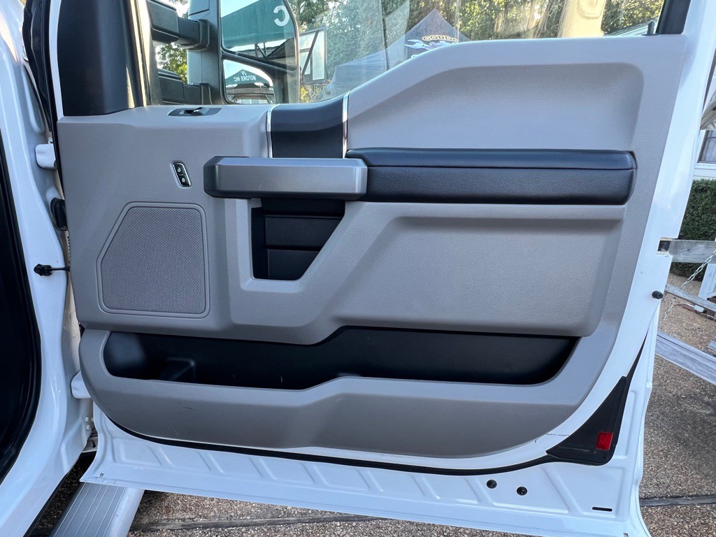 2018 Ford F-250 Image 21