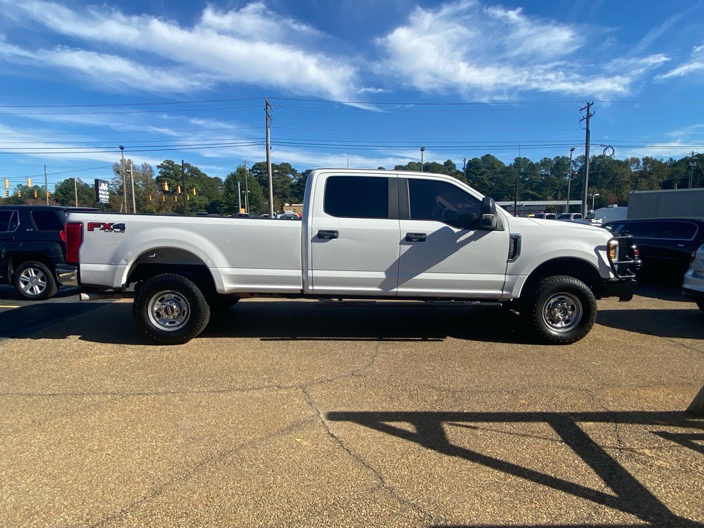 2019 Ford F-350 Image 4