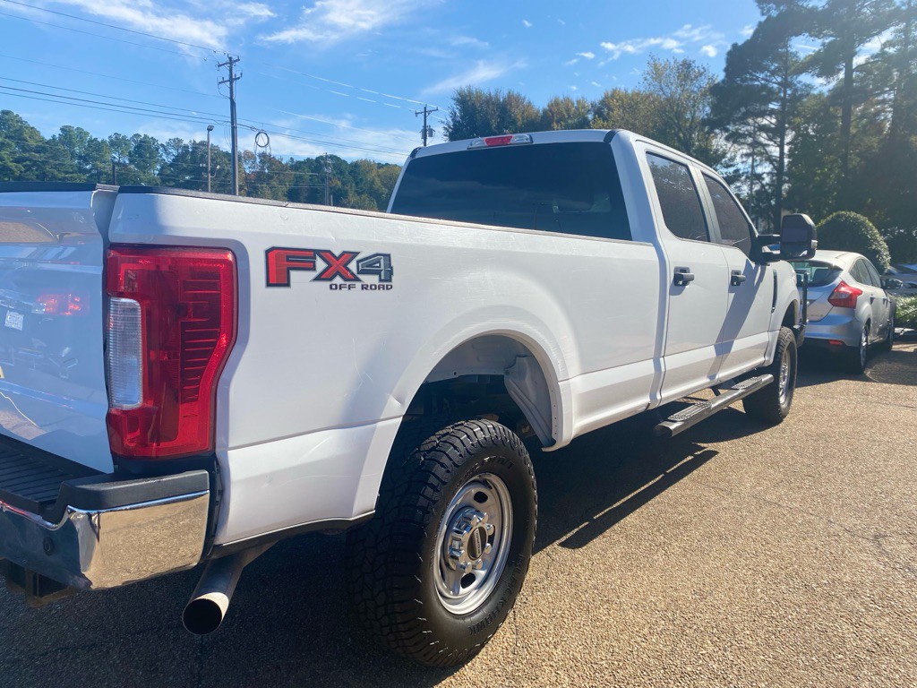 2019 Ford F-350 Image 5