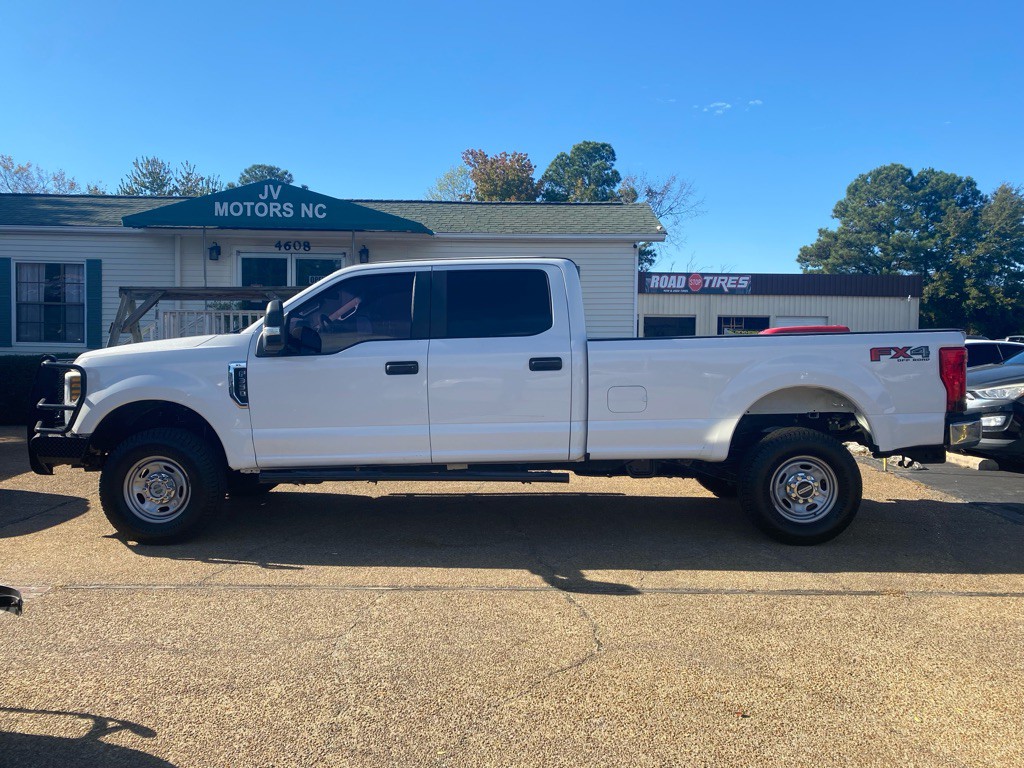 2019 Ford F-350 Image 6
