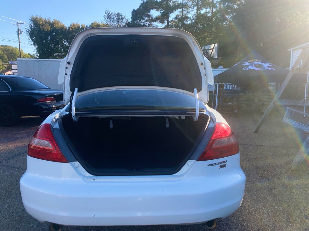 2003 Honda Accord Image 10