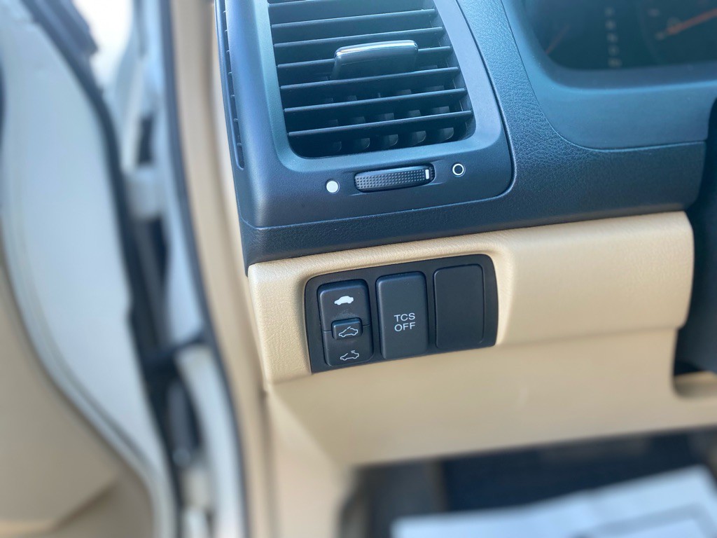 2003 Honda Accord Image 12