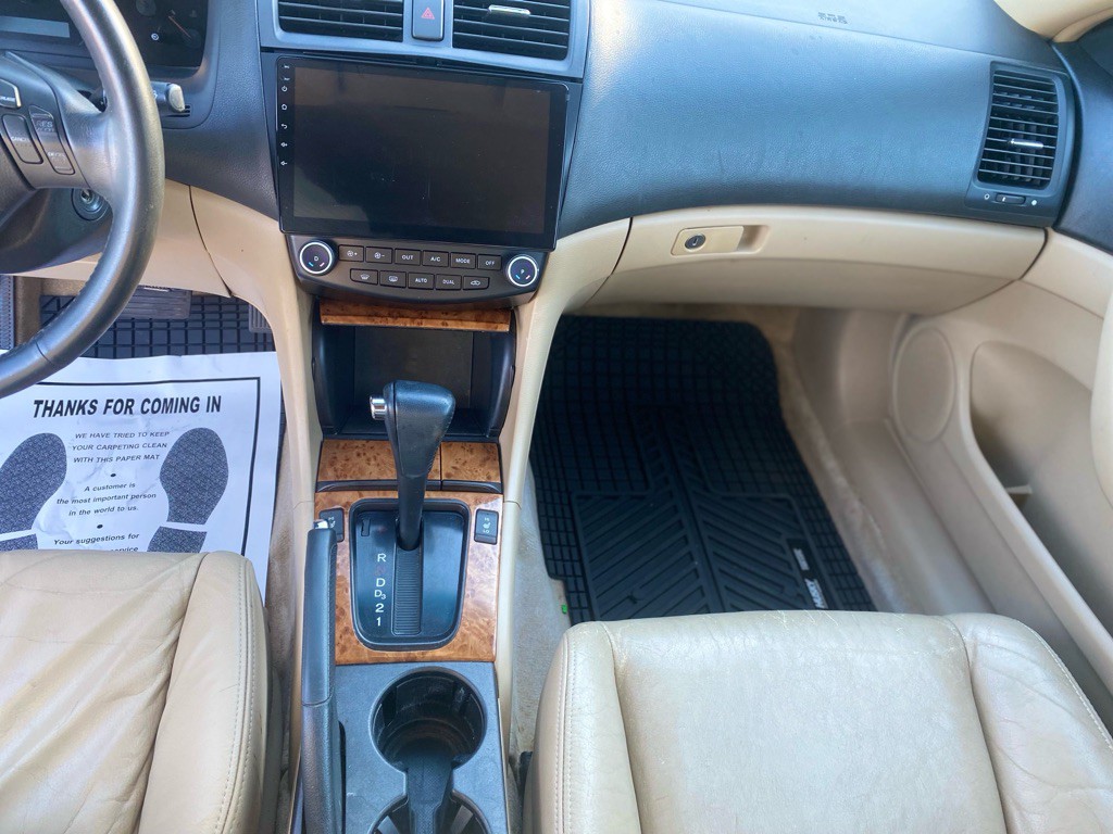 2003 Honda Accord Image 15