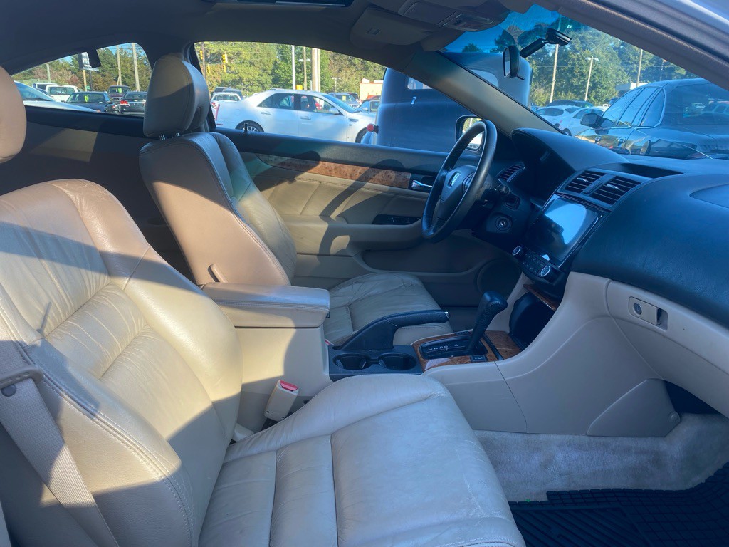 2003 Honda Accord Image 22