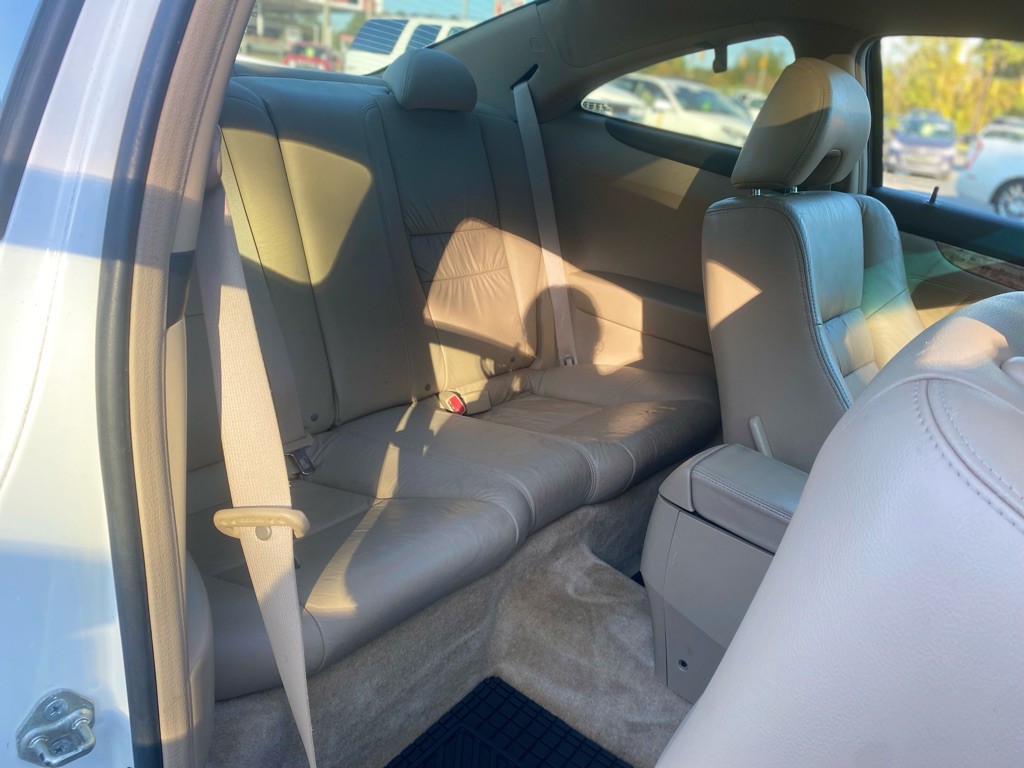 2003 Honda Accord Image 24