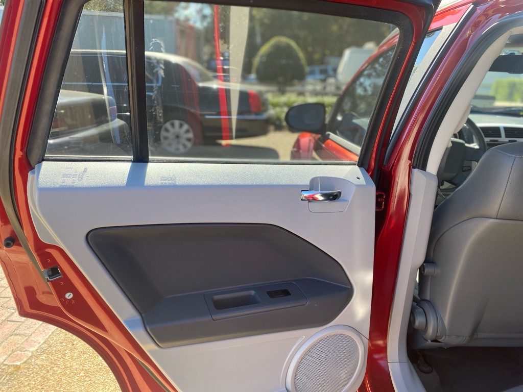 2007 Dodge Caliber Image 18