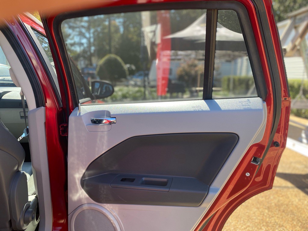 2007 Dodge Caliber Image 24