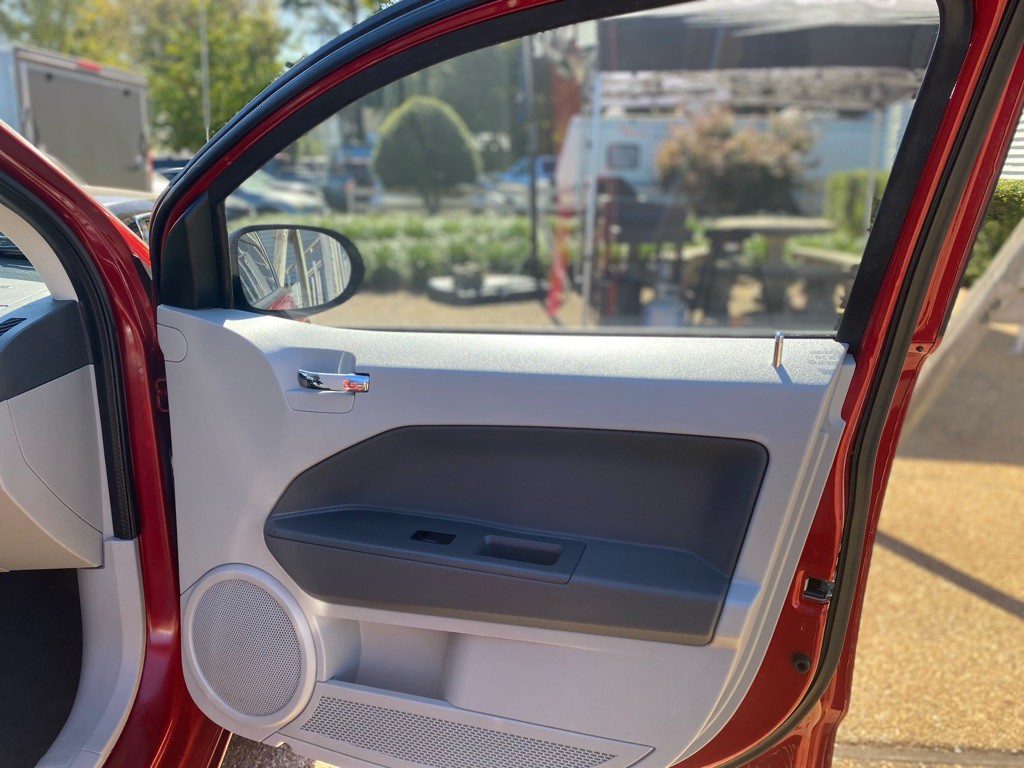 2007 Dodge Caliber Image 26