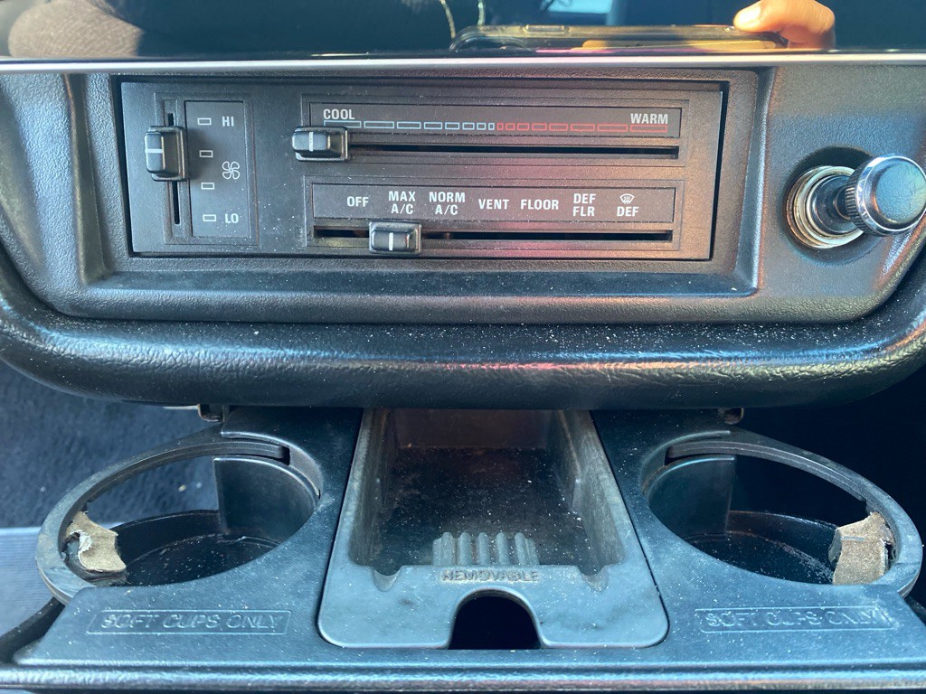 1994 Ford Crown Victoria Image 17