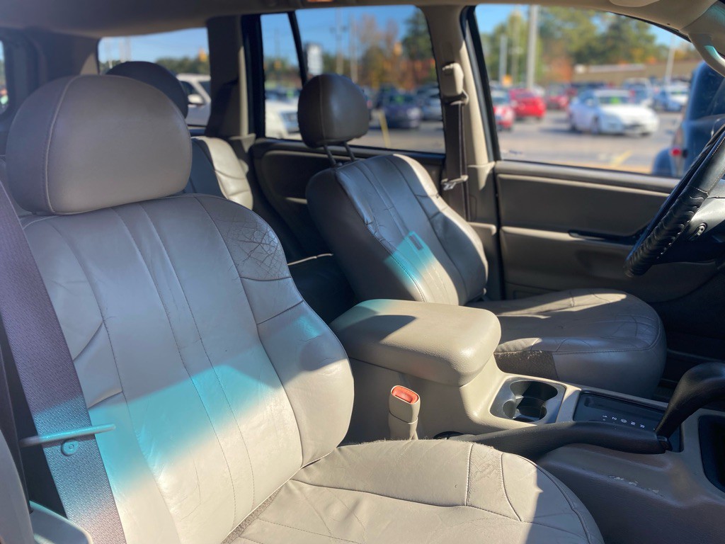 2004 Jeep Grand Cherokee Image 23