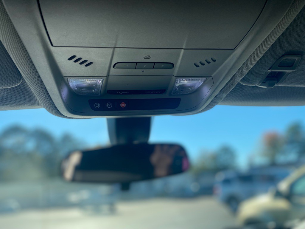 2018 Chevrolet Equinox Image 12