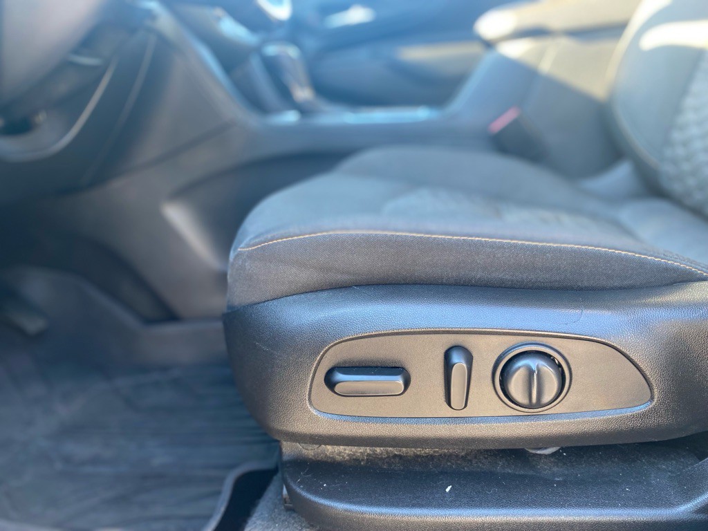 2018 Chevrolet Equinox Image 14