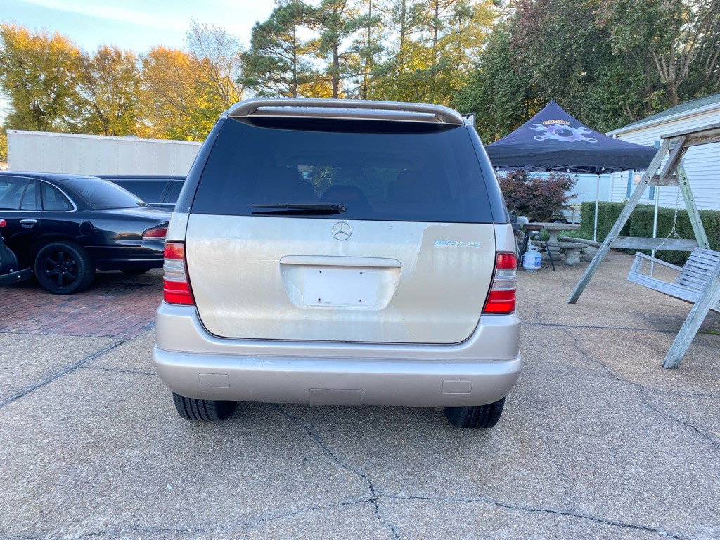 2001 Mercedes-Benz M-Class Image 6