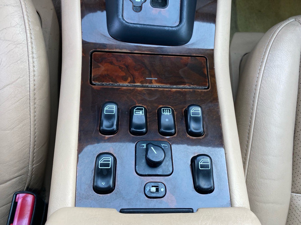 2001 Mercedes-Benz M-Class Image 17