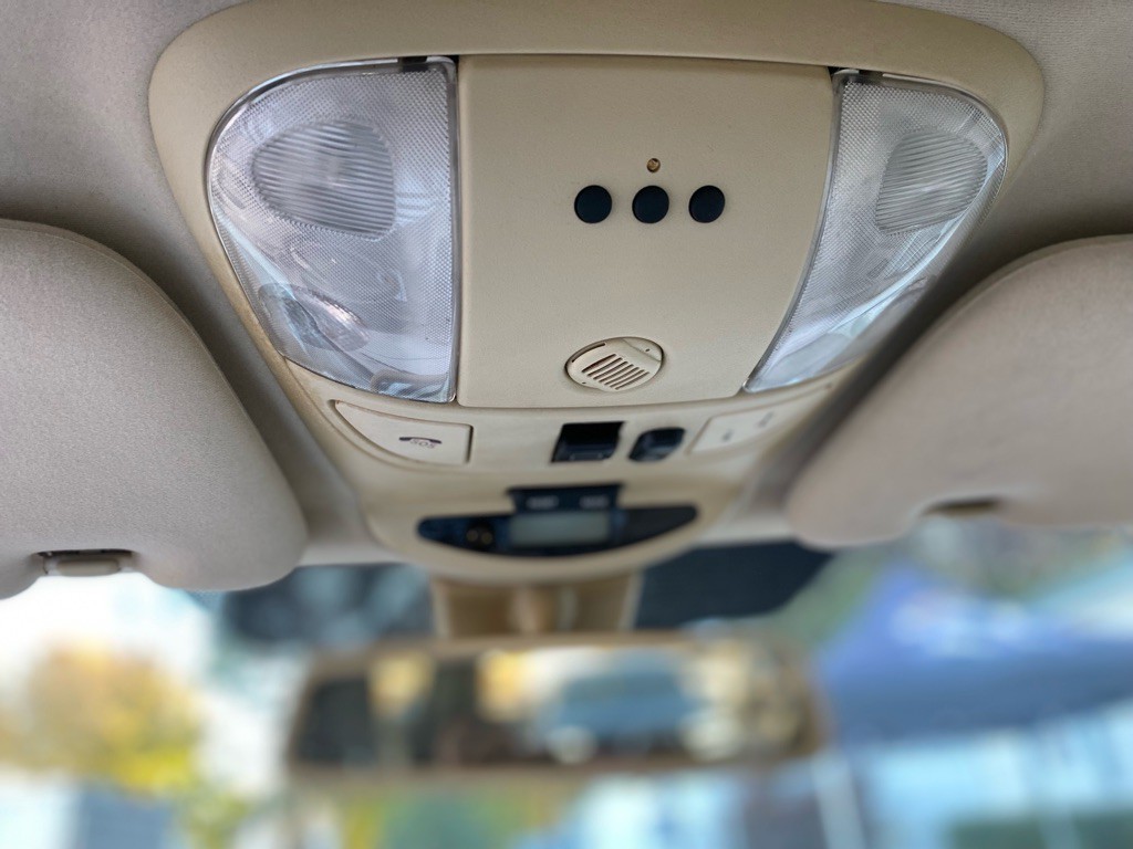 2001 Mercedes-Benz M-Class Image 18