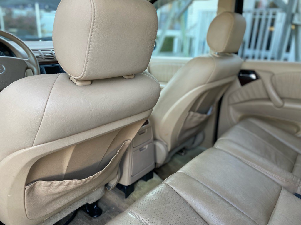 2001 Mercedes-Benz M-Class Image 23