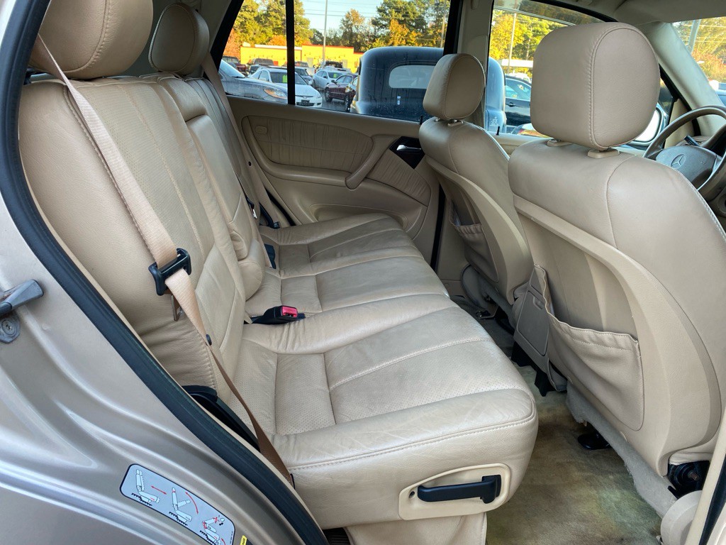 2001 Mercedes-Benz M-Class Image 28