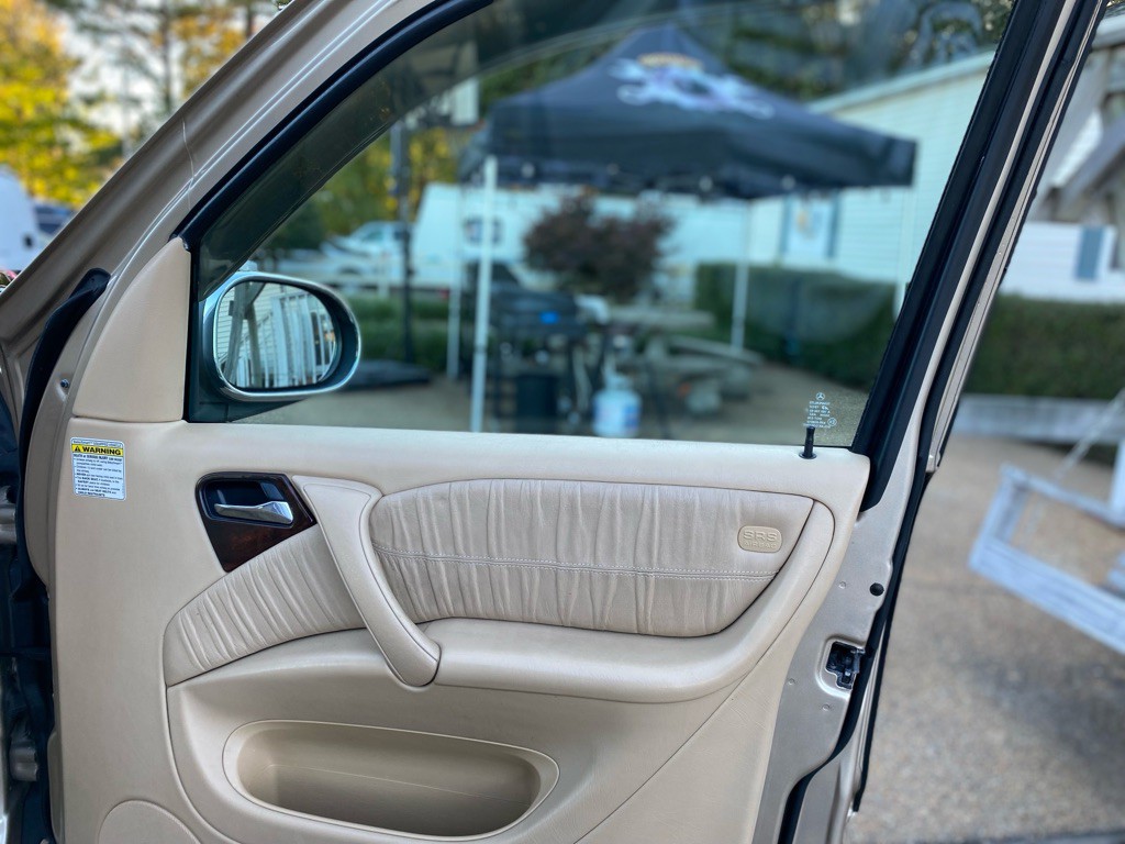 2001 Mercedes-Benz M-Class Image 29