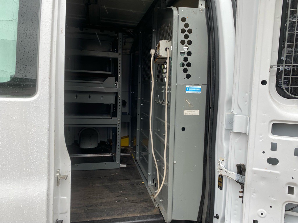 2017 Chevrolet Express Image 24