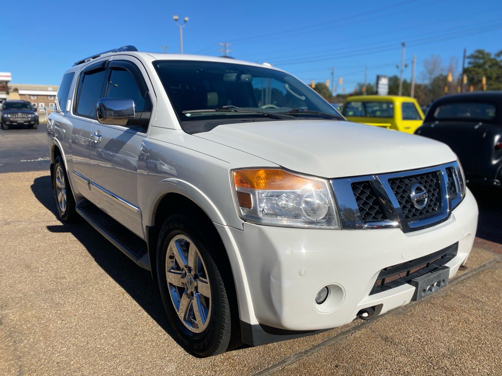2010 Nissan Armada Image 12
