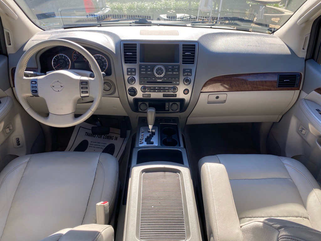 2010 Nissan Armada Image 25