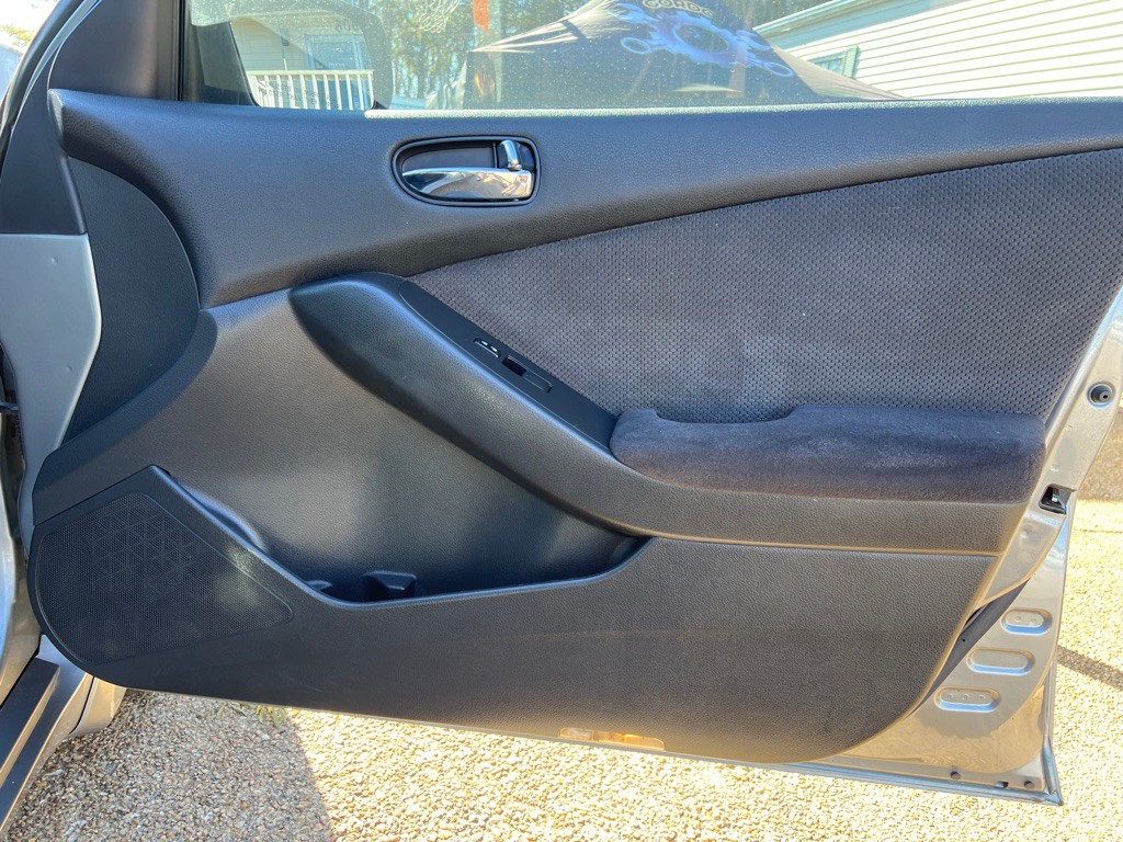 2009 Nissan Altima Image 20