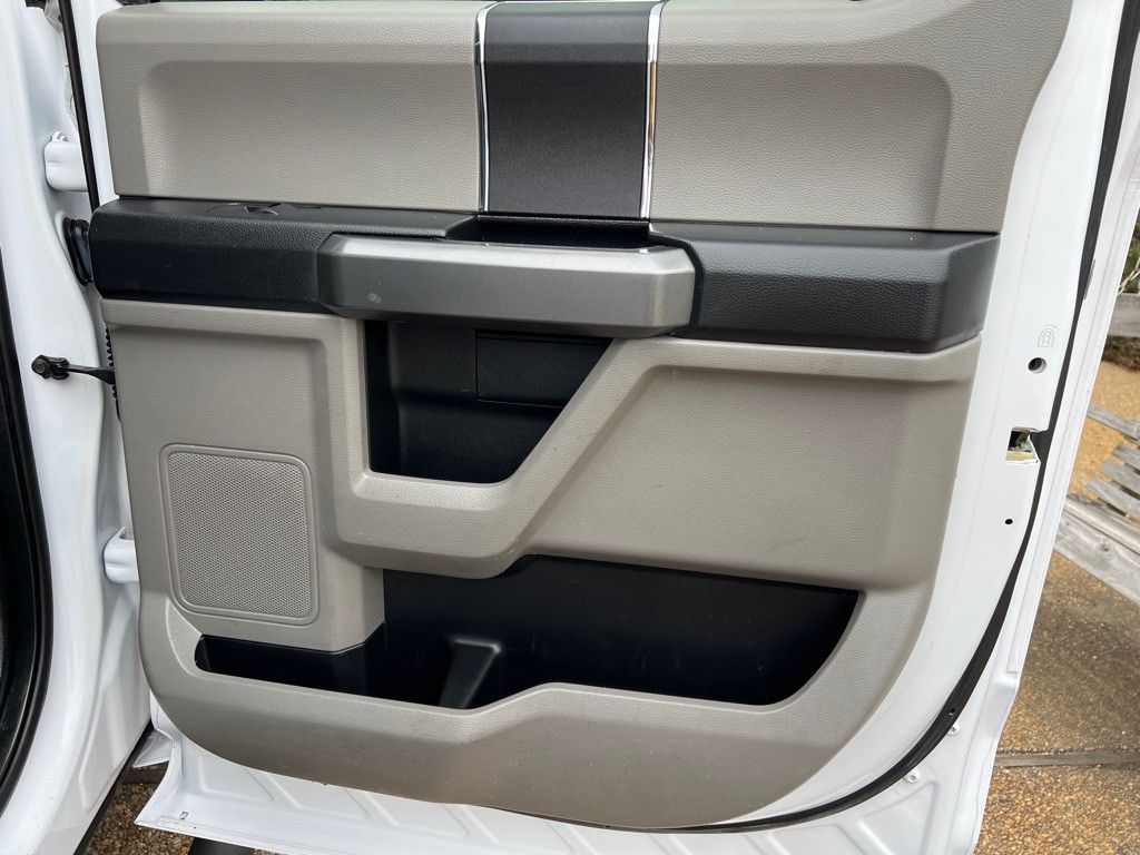 2017 Ford F-150 Image 18