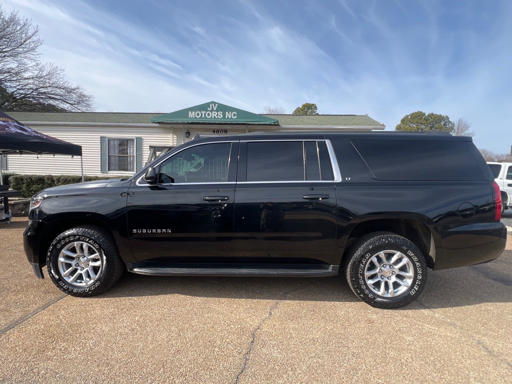 2018 Chevrolet Suburban Image 8