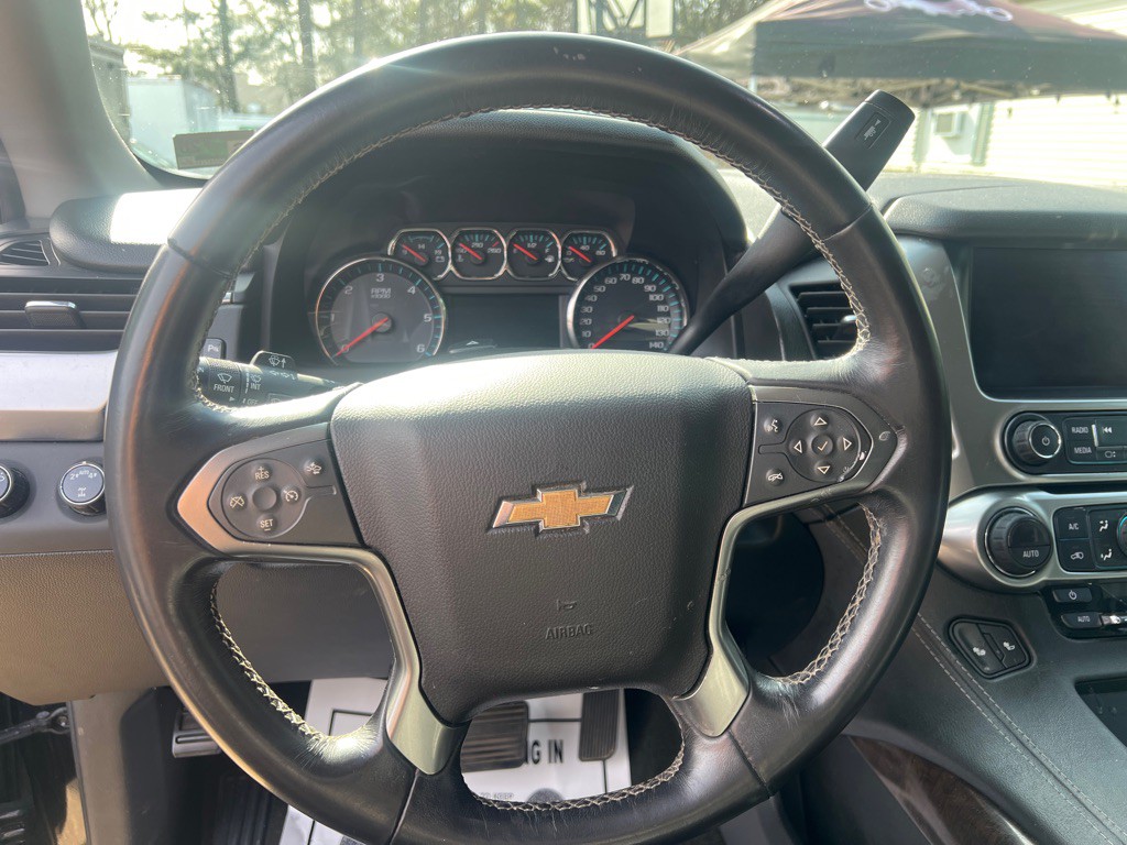 2018 Chevrolet Suburban Image 11