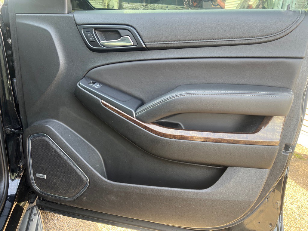 2018 Chevrolet Suburban Image 27